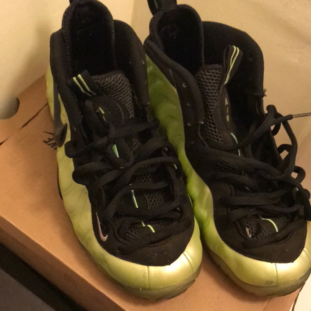 Electric green foams #pennys  #shoes #foamposites